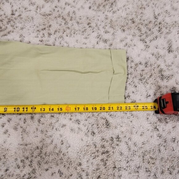 Lafayette 148 Size 4 Classic Pastel Green Stretch Preppy Cuffed Tapered Capris - Picture 8 of 10